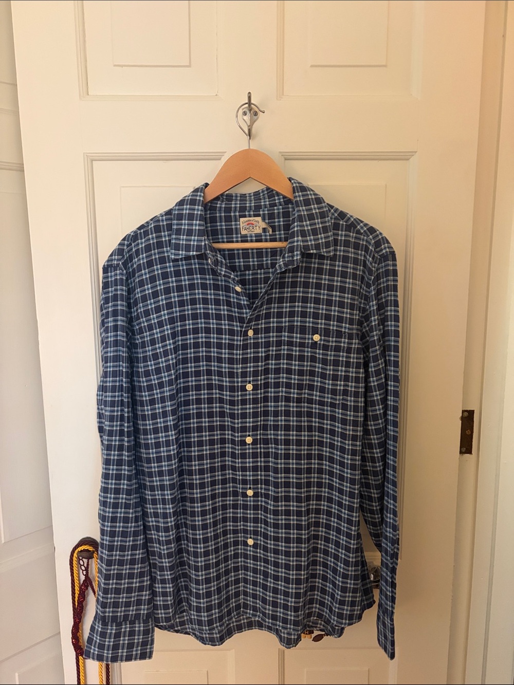 Faherty Button Down MENS L